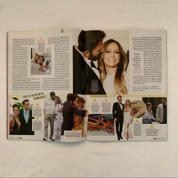 People Ben & Jen “Wed at Last!” Issue August 1, 2022 Magazine - Picture 4 of 5